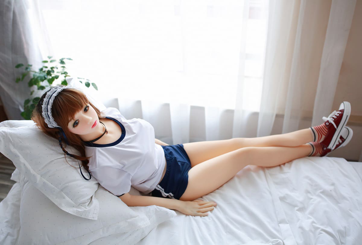 Japanese full body school girl blonde sex doll