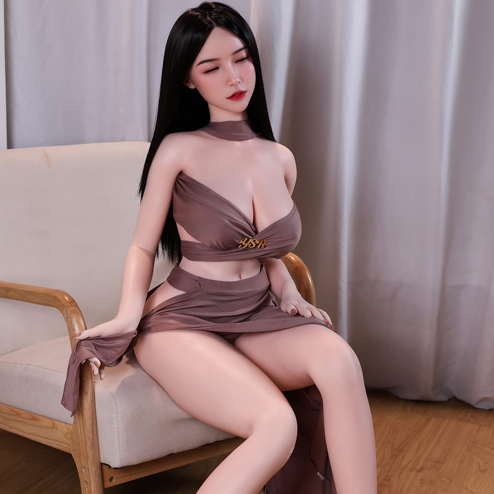 Japanese closed eye silicone sex doll