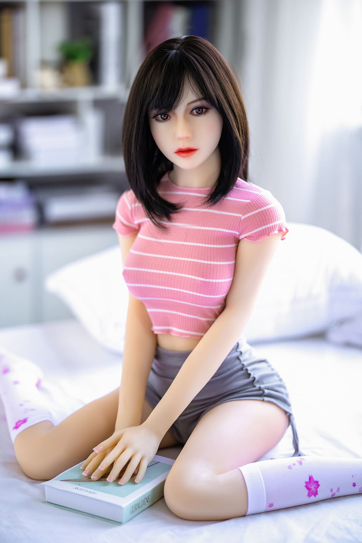 Realistic asian silicone girlfriend sex doll