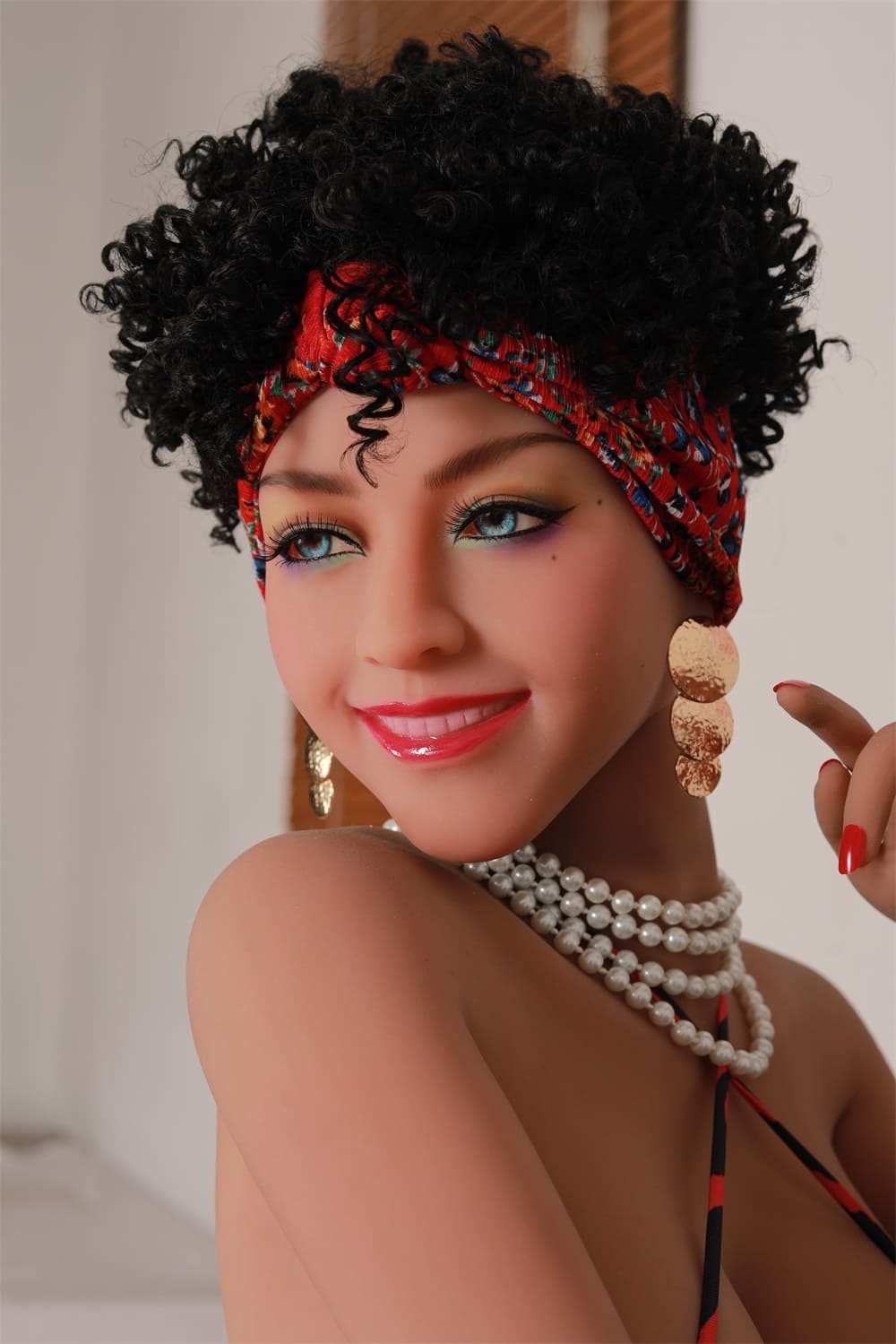 Short curly hair smiling lips sex doll